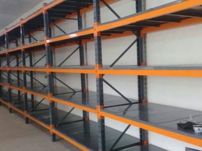 HEAVY DUTY SHELVING SYSTEM UNTUK GUDANG BESAR