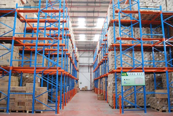 DRIVE IN PALLET RACKING SYSTEM UNTUK GUDANG INDUSTRI