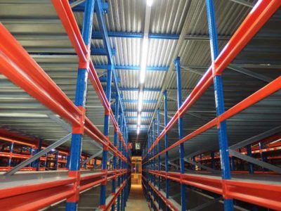 WAREHOUSE HEAVY DUTY STORAGE RACKS UNTUK GUDANG INDUSTRI